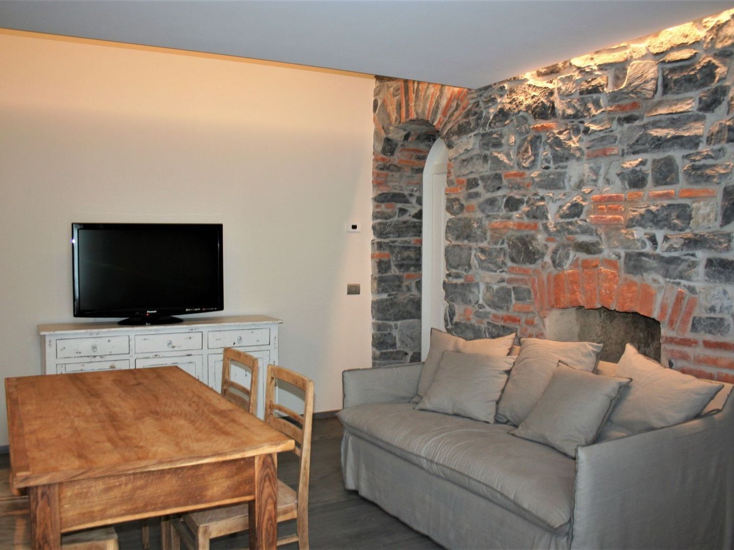 Joivy Elegant 1Br Flat Near City Centre Como Eksteriør billede